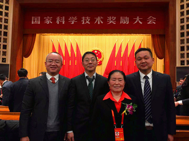 640热烈祝贺MK体育(MK Sports)股份公司-中国官方网站
喜获国家技术发明二等奖（杨中强及团队）_副本_副本.jpg
